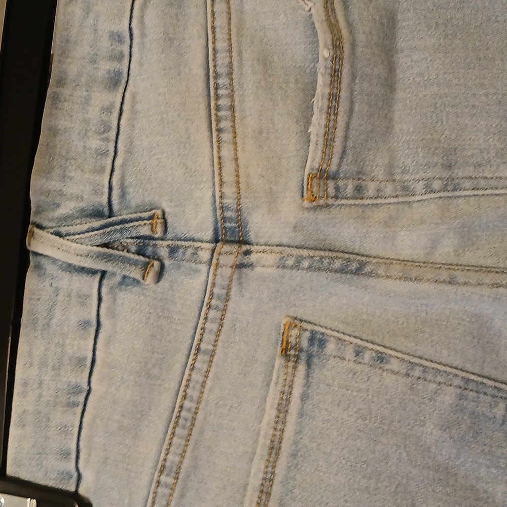 Jeans - Picture 4 of 5